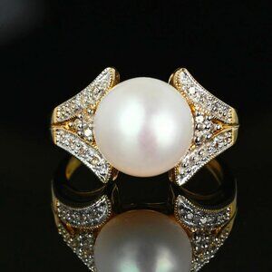 ESTATE 14K YELLOW GOLD AKOYA PEARL & DIAMOND RING, SZ 7